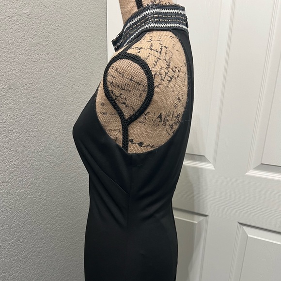 Black Bebe Halter Dress with Key hole & Jeweled Neck Choker Medium - Picture 4 of 13
